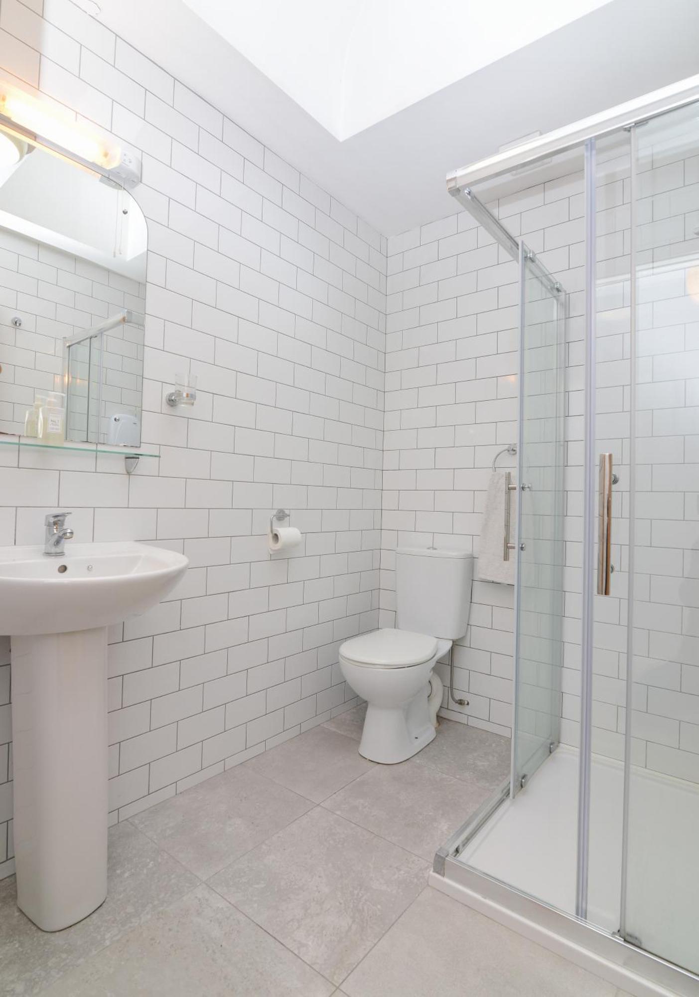 The Red Keep Fab Location - Two Bed - Two Bathrooms -Townhouse 戈尔韦 外观 照片